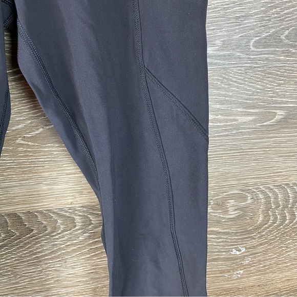 Lululemon reflective leggings high rise EUC Size 6 - Picture 5 of 16